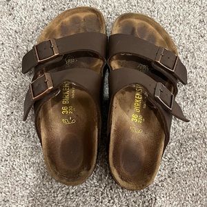 Leather Birkenstock slip on size 36. Fit like a 6/12 womens.